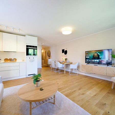 Edler Wohnraum Schwanenteich-Oase Mit Balkon, Kaffeevollautomat, Lift & Parkplatz Daire Zwickau Dış mekan fotoğraf