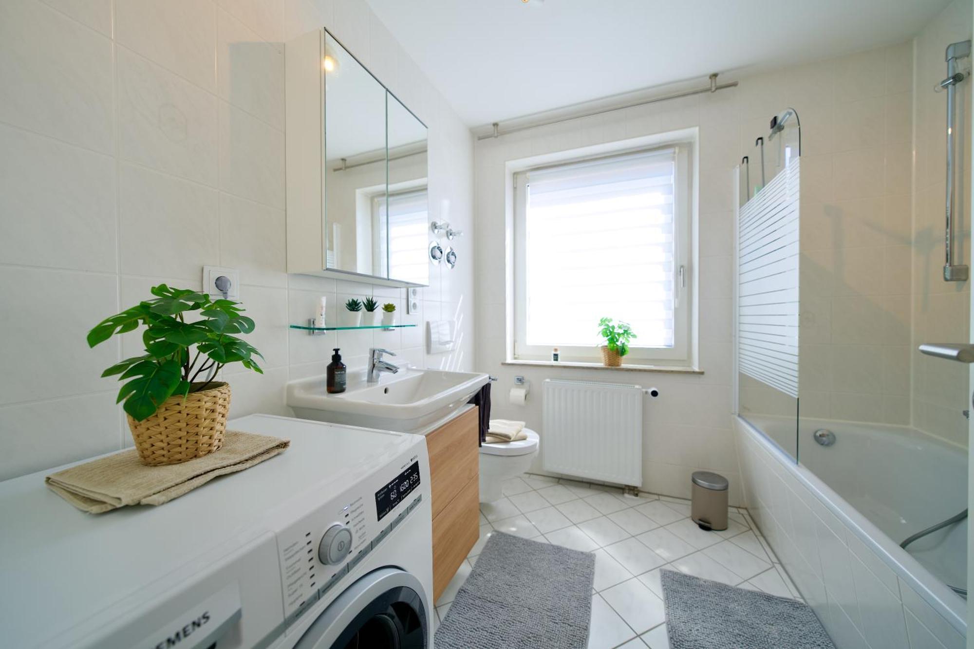 Edler Wohnraum Schwanenteich-Oase Mit Balkon, Kaffeevollautomat, Lift & Parkplatz Daire Zwickau Dış mekan fotoğraf